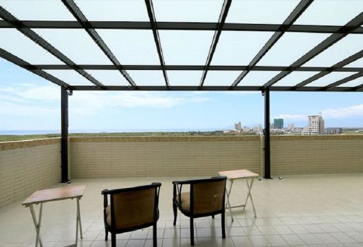 Lan Hai Leisure Time B&B Hotel Overview