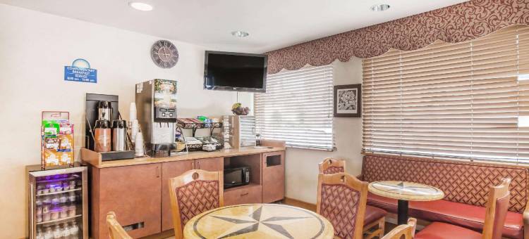 圣安东尼奥阿拉莫河畔步道戴斯酒店(Days Inn by Wyndham San Antonio Alamo/Riverwalk)图片