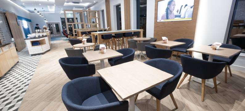 弗利特智选假日酒店(Holiday Inn Express FLEET by IHG)图片