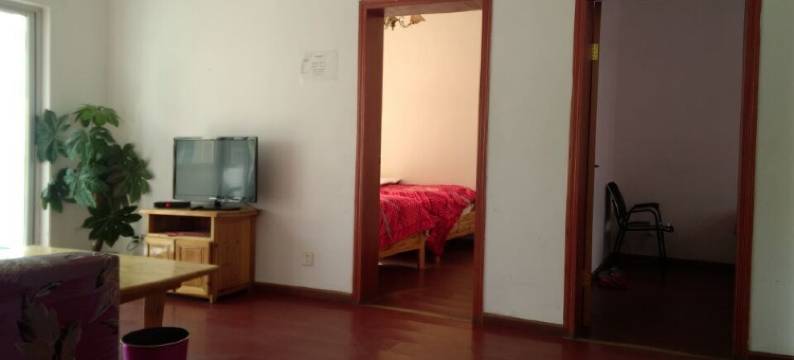 八宿然乌崃山酒家图片