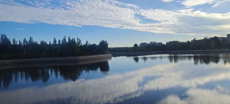 多伦娟子家庭公寓(煤炭路分店)图片