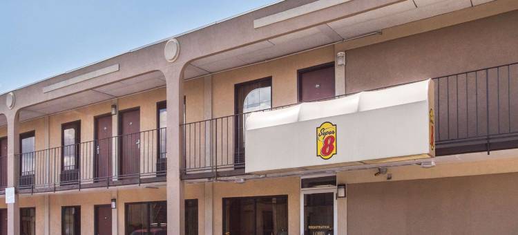 坎普泉温德姆速8酒店/安德鲁斯空军基地华盛顿特区地区(Super 8 by Wyndham Camp Springs/Andrews AFB DC Area)图片