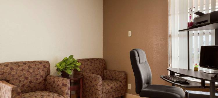 普莱森顿速8酒店(Super 8 by Wyndham Pleasanton)图片