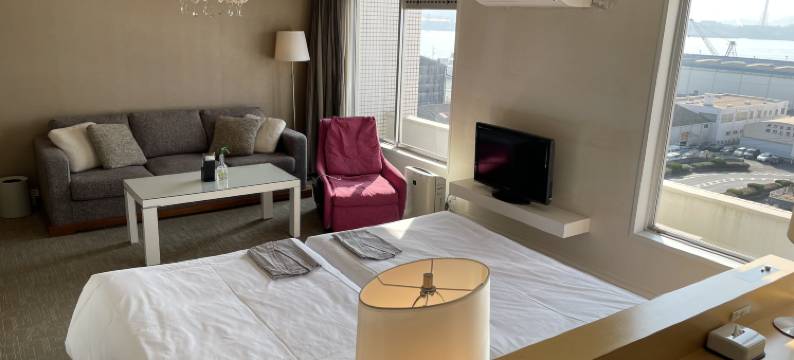 克莱顿湾酒店(Clayton Bay Hotel)图片