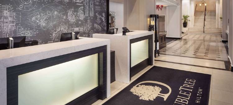 底特律市中心希尔顿逸林套房酒店-福特谢尔比(DoubleTree Suites by Hilton Hotel Detroit Downtown - Fort Shelby)图片