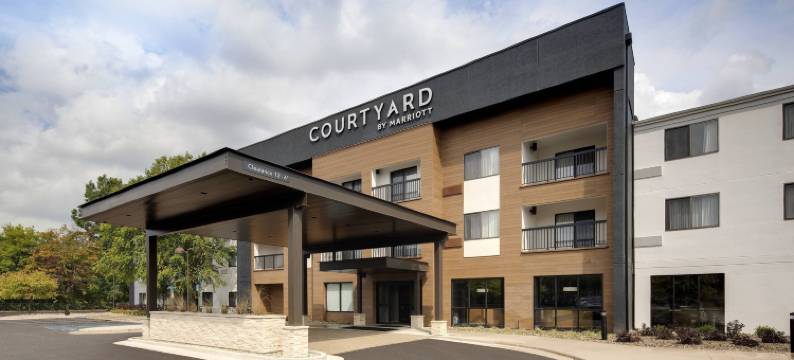 万豪大瀑布机场万怡酒店(Courtyard Grand Rapids Airport)图片