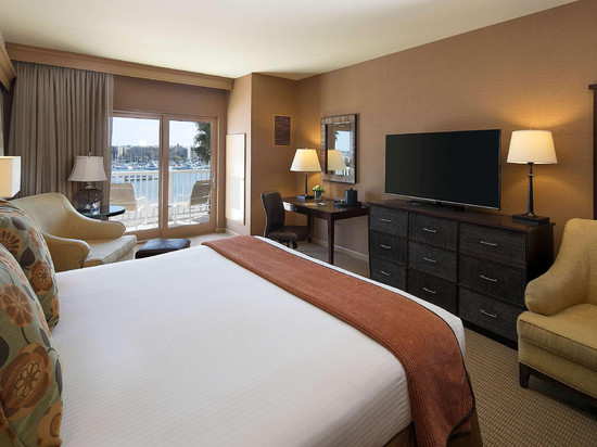 牙买加湾-帝王海滨湾酒店-希尔顿挂毯系列