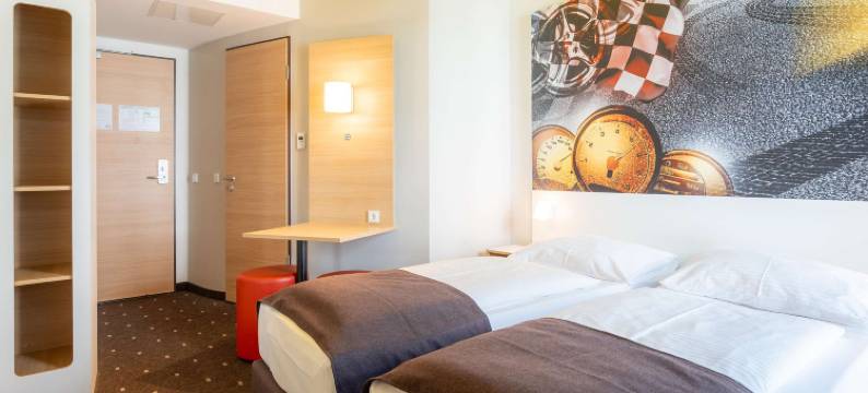 斯图加特祖文豪森住宿加早旅馆(B&B HOTEL Stuttgart-Zuffenhausen)图片