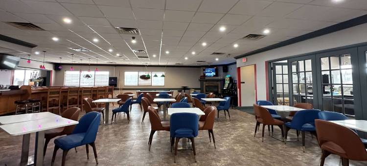 沃帕卡华美达酒店(Ramada by Wyndham Waupaca)图片