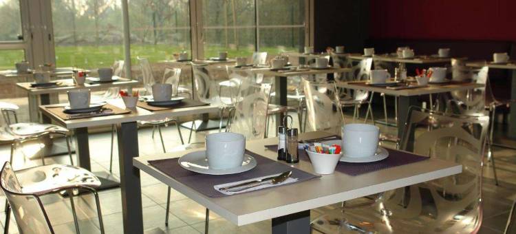 瓦讷-泰克斯布里特酒店(Brit Hotel Vannes - Theix Golfe du Morbihan)图片