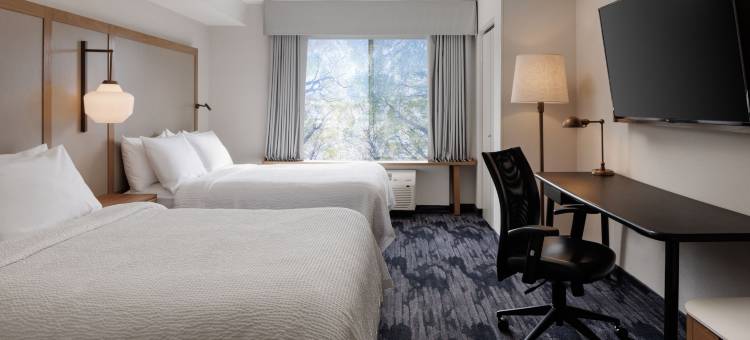 基洛纳万豪万枫酒店(Fairfield Inn & Suites Kelowna)图片