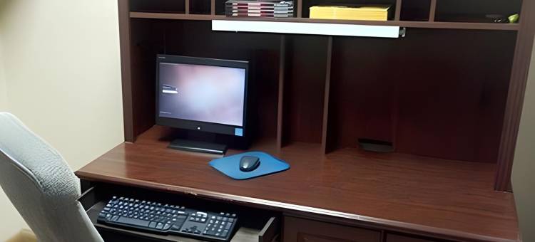 斯科特堡温德姆速 8 酒店(Super 8 by Wyndham Fort Scott)图片