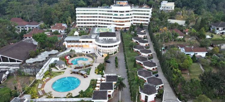 普利根苏里亚小屋酒店(Surya Hotel & Cottages Prigen)图片