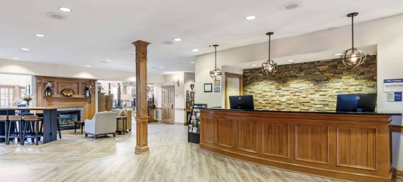 荷兰屋贝斯特韦斯特优质套房酒店(Best Western Plus Dutch Haus Inn and Suites)图片