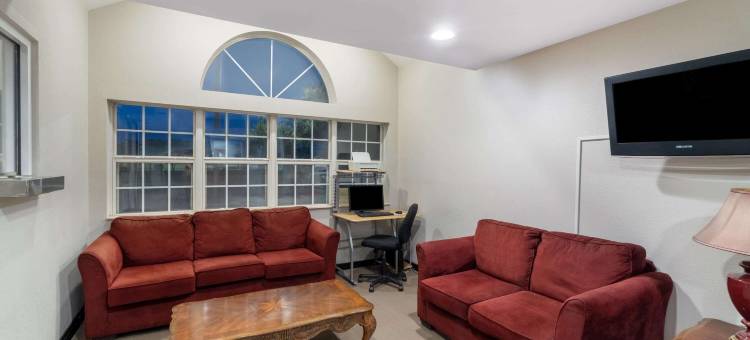 普勒-萨凡纳麦客达套房酒店(Microtel Inn & Suites by Wyndham Pooler/Savannah)图片