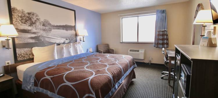 基诺沙-舒适草原温德姆速8酒店(Super 8 by Wyndham Kenosha/Pleasant Prairie)图片