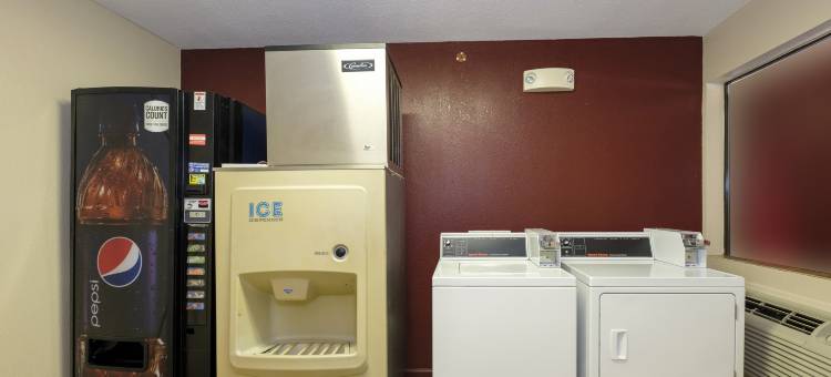 红顶酒店-密西西比州哥伦布(Red Roof Inn Columbus, MS)图片