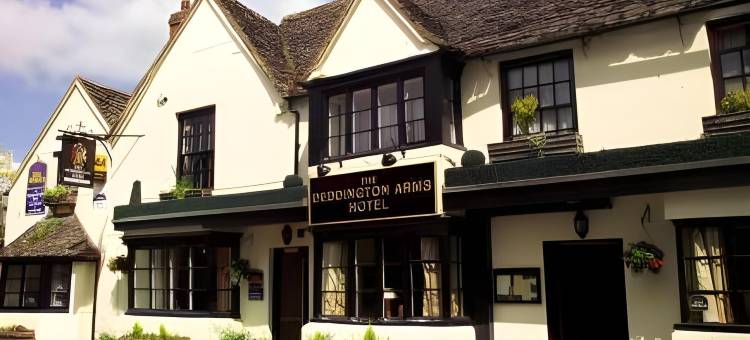 德丁顿阿姆斯酒店(The Deddington Arms)图片