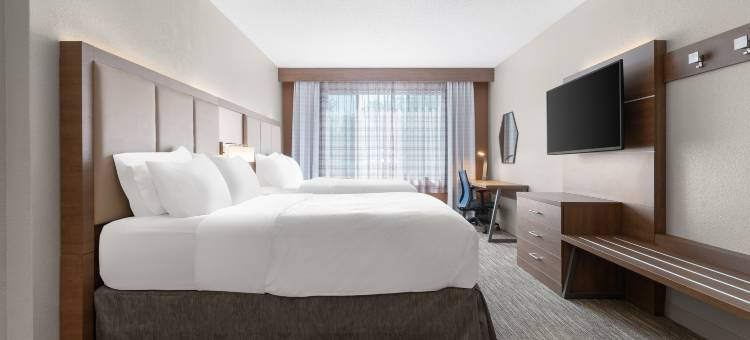 科拉尔维尔智选假日套房酒店(Holiday Inn Express & Suites CORALVILLE by IHG)图片