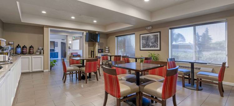 莱思罗普舒适酒店(Comfort Inn Lathrop Stockton Airport)图片