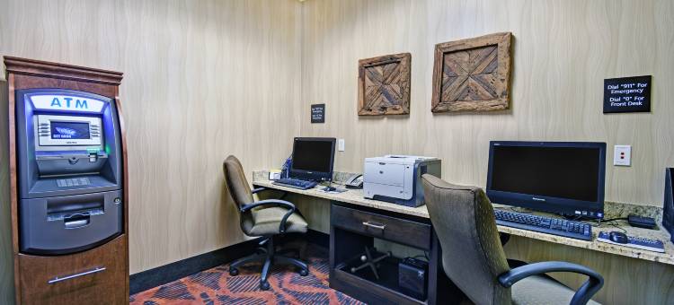 希尔顿欢朋套房酒店-密尔沃基富兰克林(Hampton Inn & Suites Milwaukee/Franklin)图片