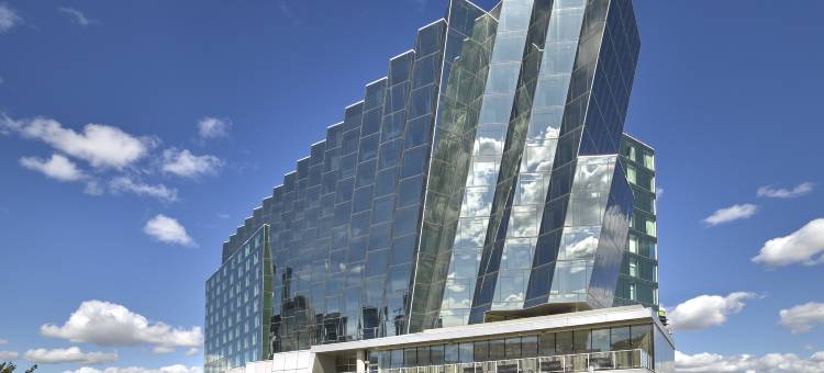 埃德蒙顿市中心希尔顿逸林酒店(DoubleTree by Hilton Edmonton Downtown)图片