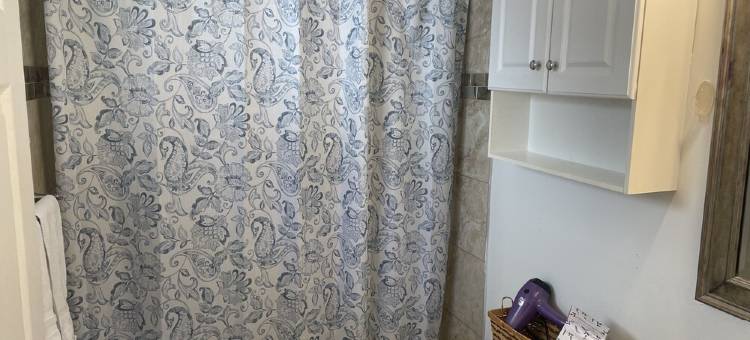 温馨四卧整栋房屋，停车便捷(Delightful 4-Bed Whole House with Easy Parking)图片