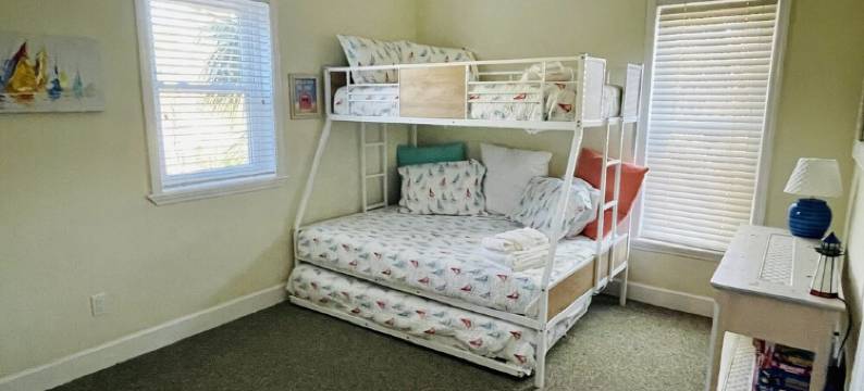 Sunshine State of Mind 4 bed/3.5 bath Private Pool Gated Community图片