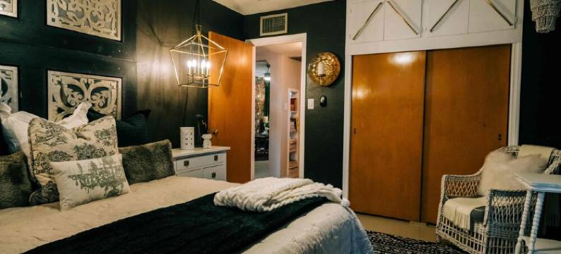 Biltmore Area Cottage w/Stock Tank Pool图片