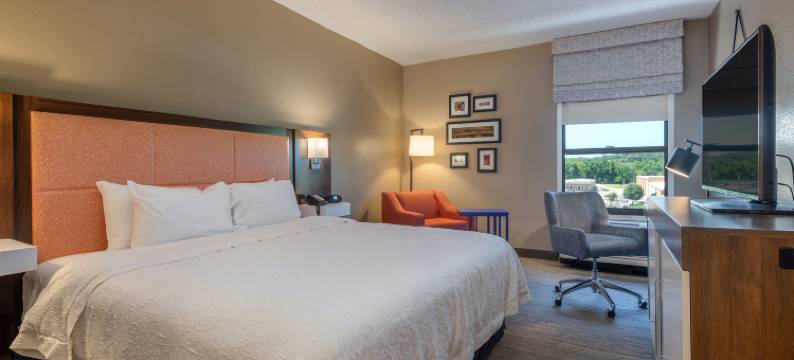 希尔顿欢朋酒店-威尔克斯伯勒(Hampton Inn Wilkesboro)图片