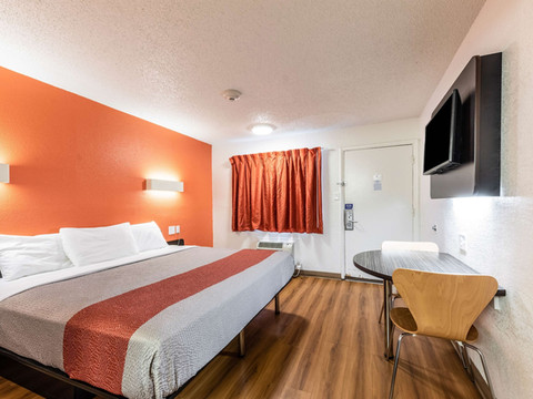 德克萨斯北里奇兰希尔斯 6 号汽车旅馆