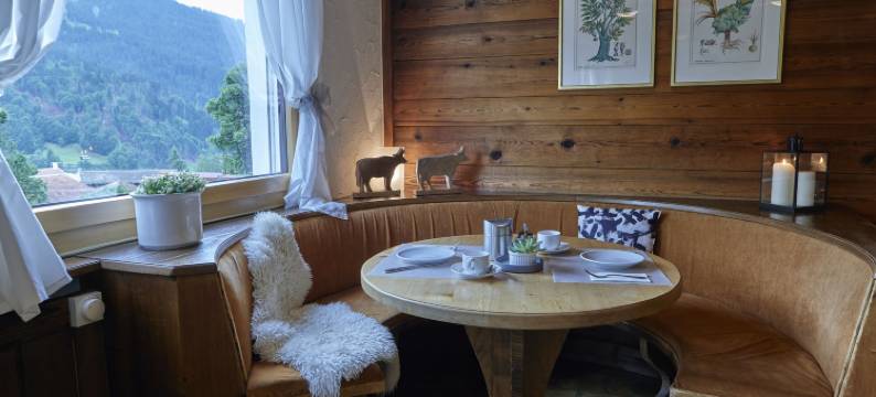 马德瑞萨旅馆(Madrisa Lodge)图片