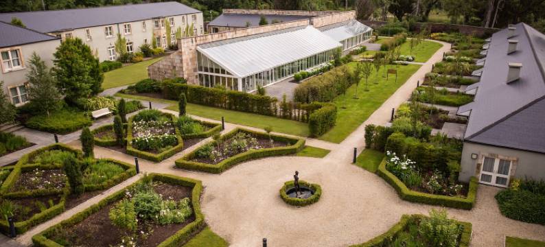 鲁赫爱斯基城堡酒店(Lough Eske Castle)图片