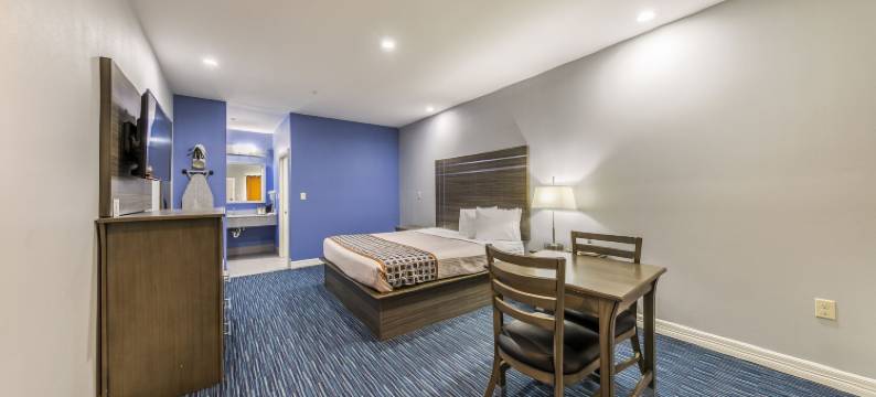 斯普林北 I-45 号州际公路 & 1960 家园旅社(Home Place Inn Spring I-45 North and 1960)图片