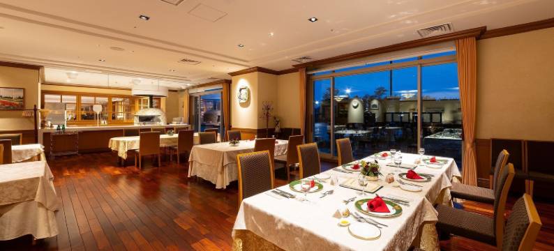 帝国大酒店(Grand Empire Hotel)图片