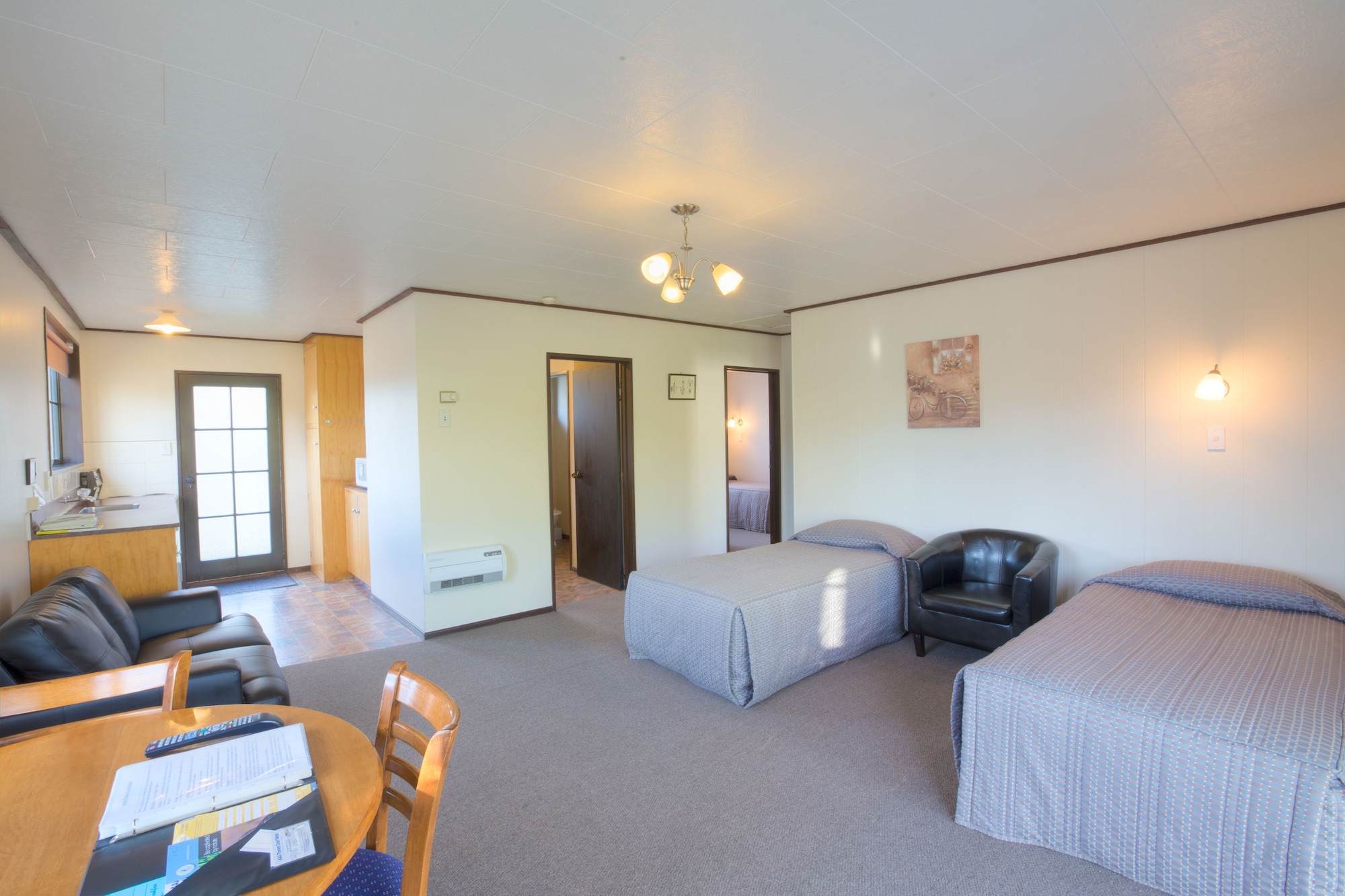 AAA Thames Court MotelOver view