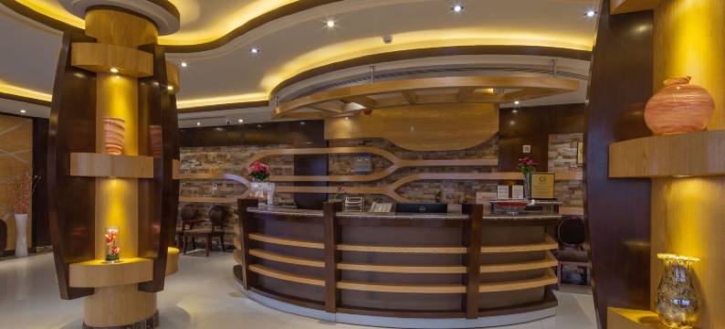 瑞文宫殿酒店(Revan Palace Furnished Apartments)图片