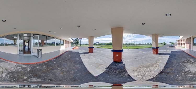 尼纳伊克诺旅馆(Econo Lodge Neenah)图片