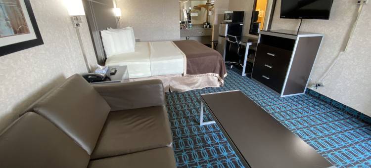 费耶特维尔华丽酒店(Deluxe Inn - Fayetteville I-95)图片