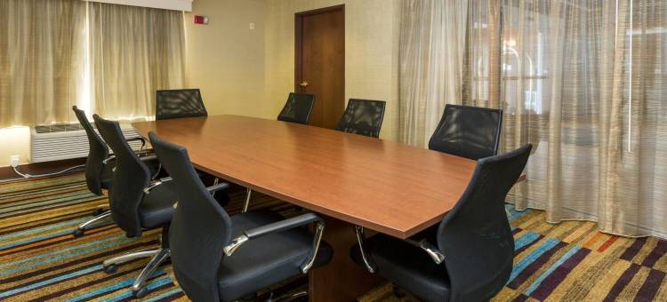 德梅因西万豪万枫酒店(Fairfield Inn & Suites des Moines West)图片