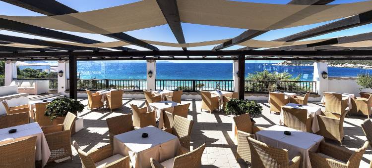 卡波特斯塔科隆纳大酒店(Colonna Grand Hotel Capo Testa, a Colonna Luxury Beach Hotel, Santa Teresa Sardegna)图片