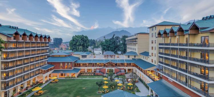 斯里纳格河滨雷迪森精选酒店和水疗中心(Radisson Collection Hotel & Spa, Riverfront Srinagar)图片