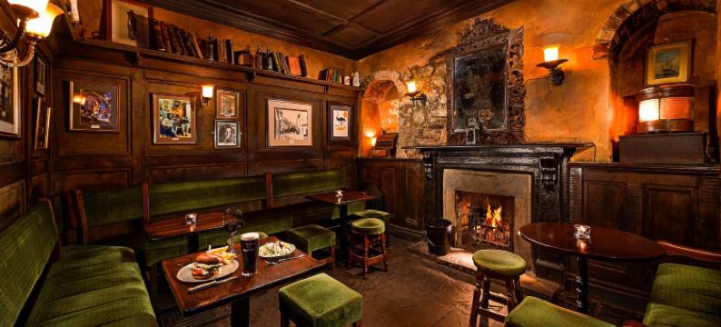 皇后夜总会酒店(Queens Hotel)图片