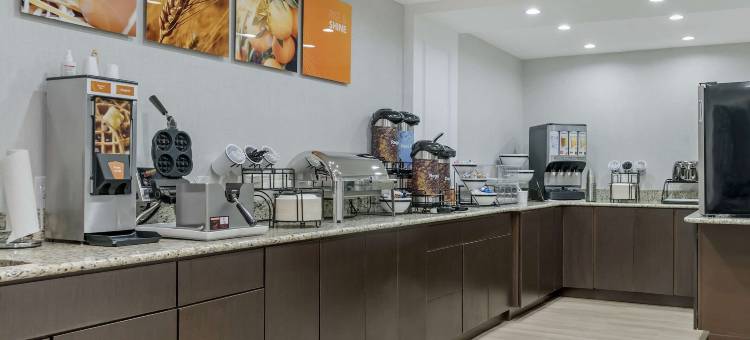 普莱恩韦尔舒适酒店(Comfort Inn)图片