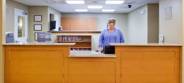 Candlewood Suites Macon图片