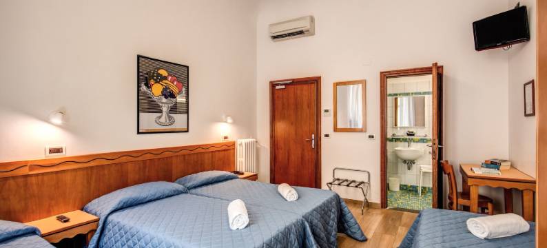 意大利诺瓦酒店(Hotel Nuova Italia)图片