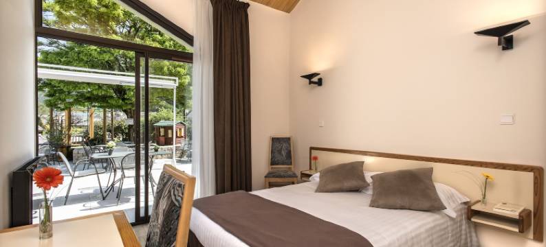 卡利斯格瓦丹酒店(Hôtel-Restaurant le Calice du Gevaudan - A75)图片