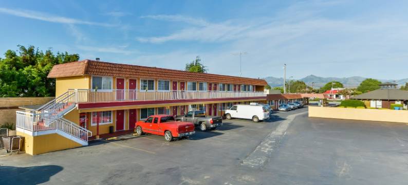 霍利斯特旅馆(Hollister Inn)图片