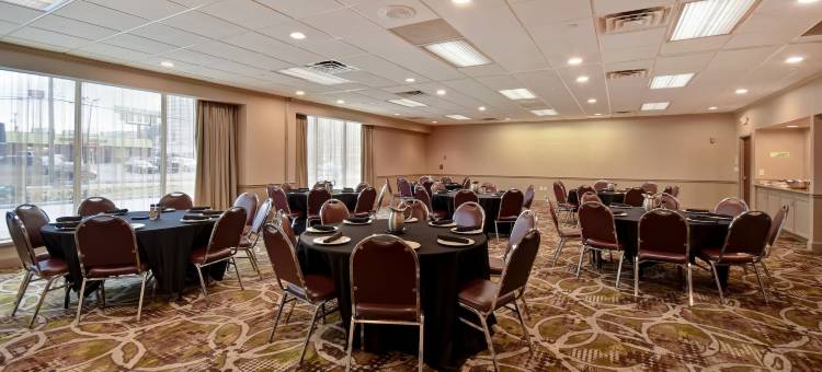 Holiday Inn 辛辛那提河边(Holiday Inn Cincinnati-Riverfront)图片