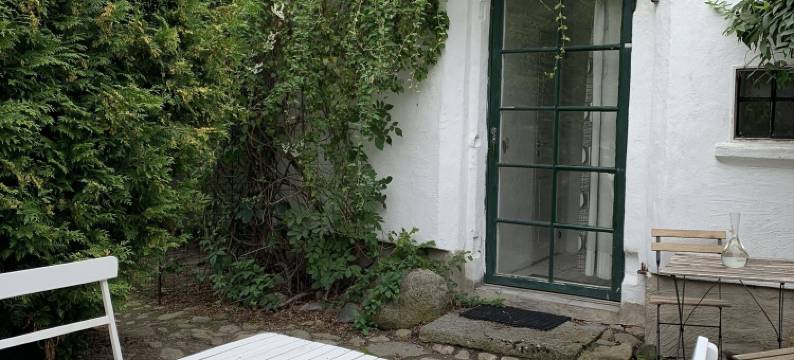 床铺与草原(Bäddar & Ängar)图片